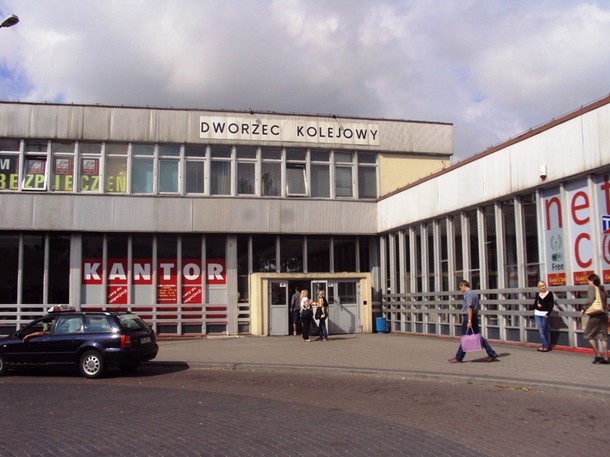 Czytelnicy piszą… – Proszę nie rozbierać dworca !