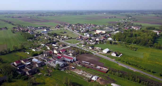 Nasze gminy z lotu ptaka – Kawęczyn