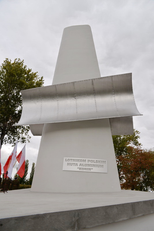 Wystawa 100 lat lotnictwa wojskowego