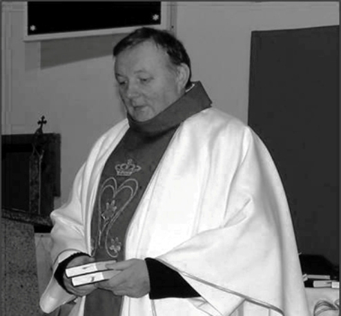 Zmarł ks. Roman Dąbrowski