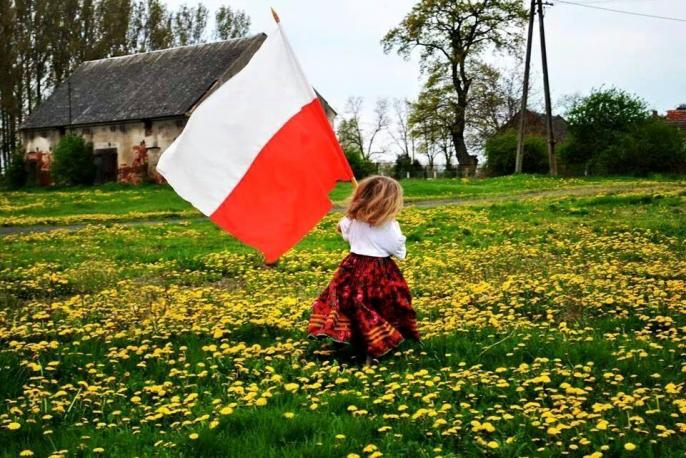 Pamiętaj o fladze – 100 lat od odzyskania Niepodległości