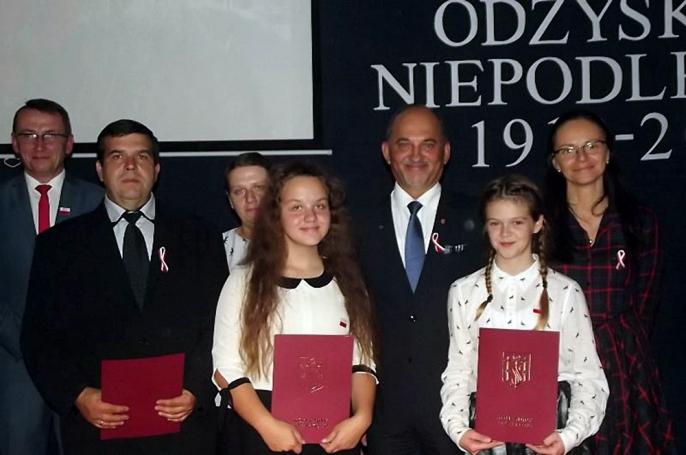 Stypendia na stulecie