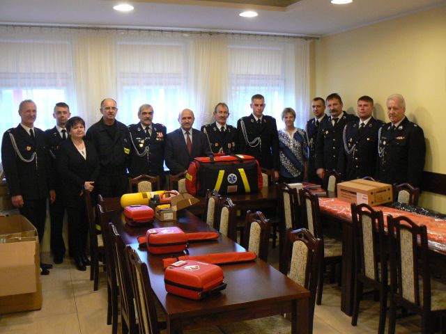 Nowe wyposażenie ratownicze dla OSP Ostrowite