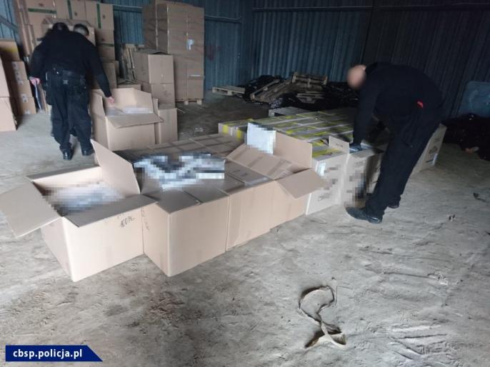 Pięć milionów szt. nielegalnych papierosów w Starym Mieście