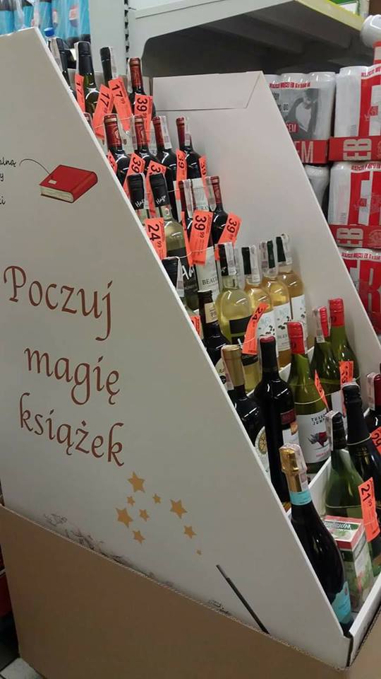 Foto – pstryk – Czytelnictwo się rozwija