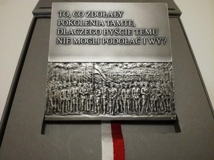 Biskup Włocławski odznaczony Medalem Stulecia Odzyskania Niepodległości