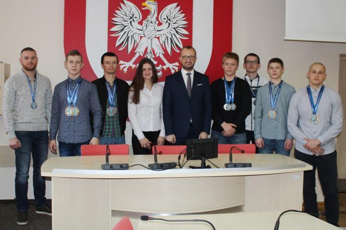 Mistrzowie sportów walk u Burmistrza Turku