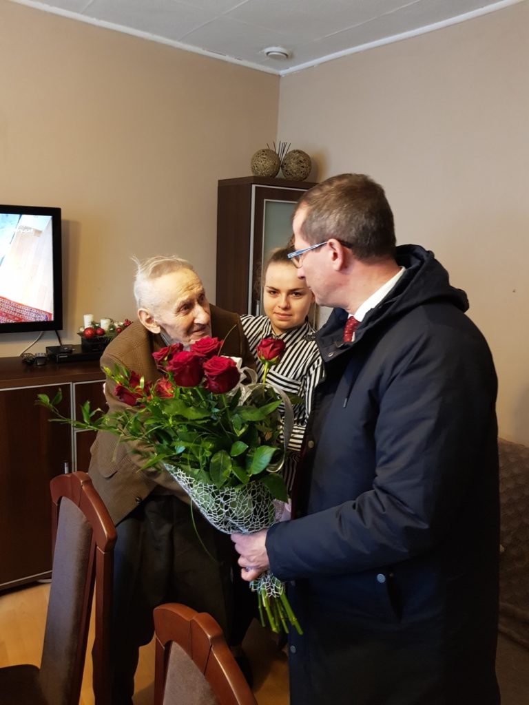 Dwieście lat i moc życzeń dla najstarszego mieszkańca gminy Lądek