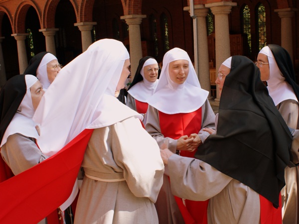 Licheńskie wspólnoty zakonne