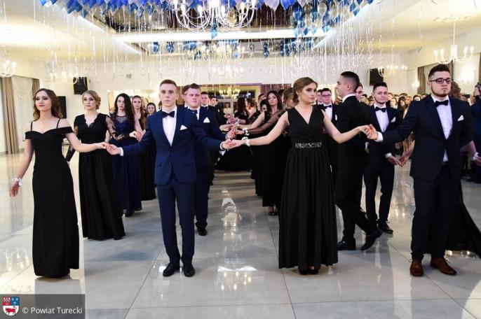 Bal Studniówkowy ZST w Turku