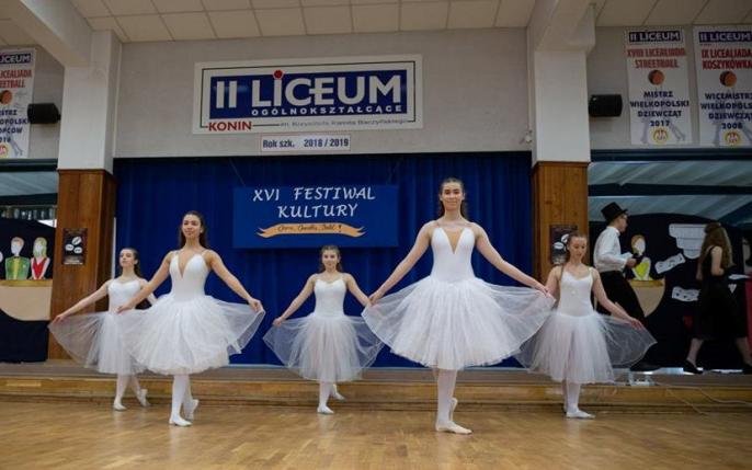 Uczta kulturalna w II LO