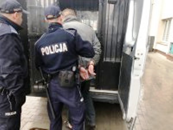 Trzymiesięczny areszt za znęcanie się nad matką