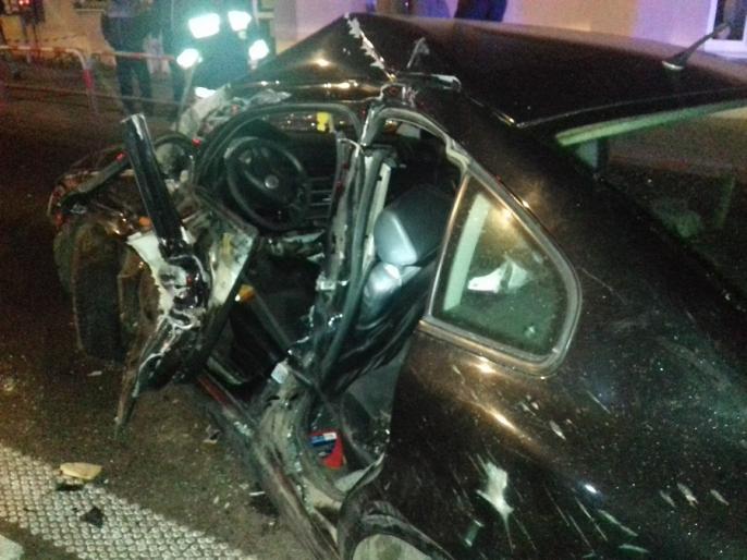 Zderzenie samochodu osobowego z ciężarowym