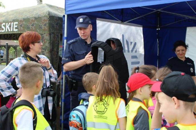 Festyn MUNDUROWI DZIECIOM