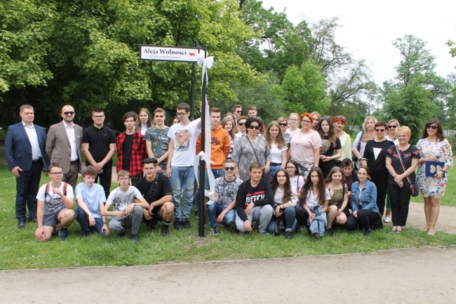 Aleja Wolności na 30-lecie częściowo wolnych wyborów