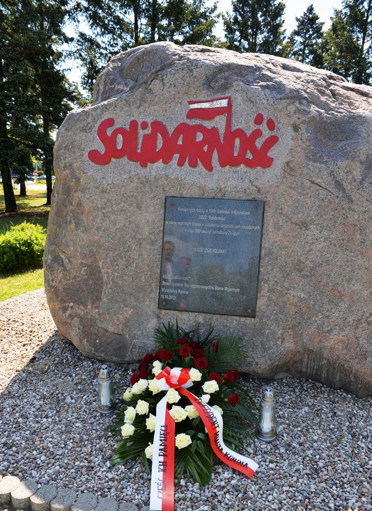 Kwiaty w 30. rocznicę