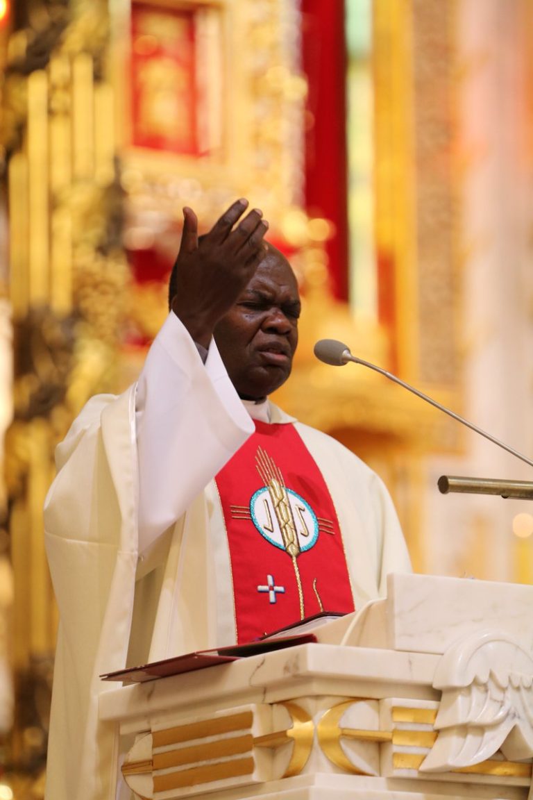 Spotkanie z o. Johnem Bashoborą