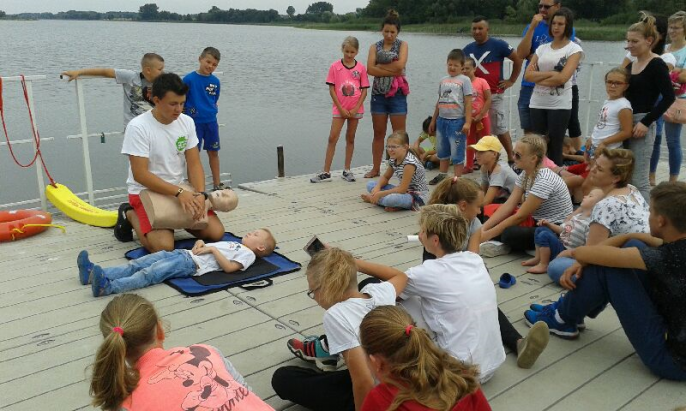 Działania profilaktyczne  nad Jeziorem Brdowskim