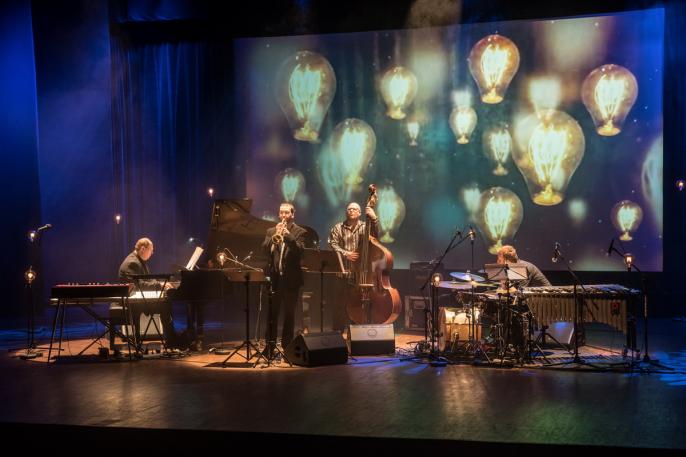 29. Debiuty rozpoczęte