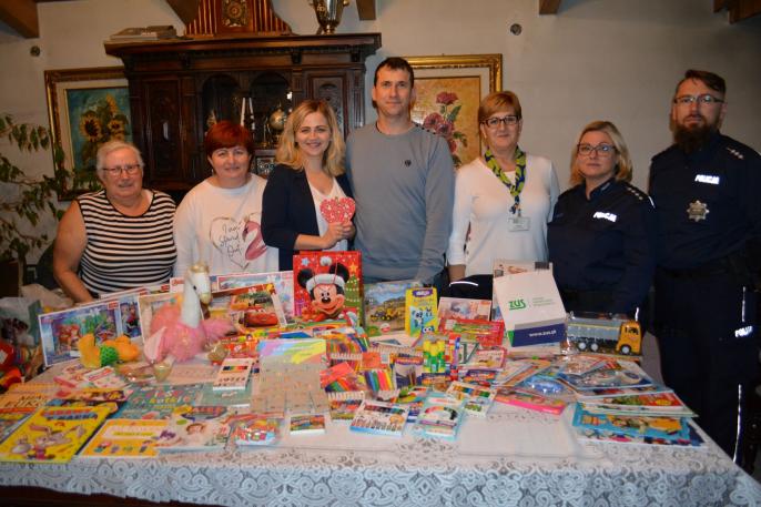 Policjanci wspierają akcję ONKO-MIKOŁAJE