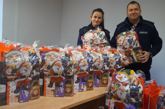 Świąteczne paczki od związkowców