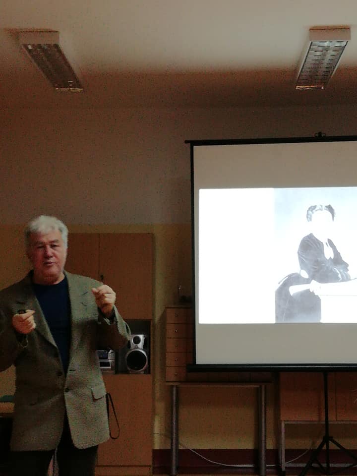 Opowieść o życiu i drodze literackiej Zofii Urbanowskiej,