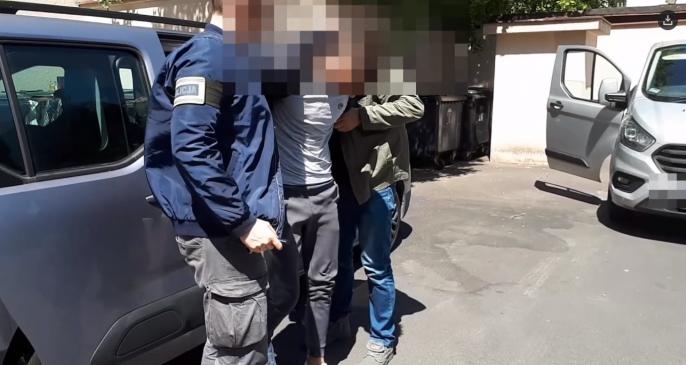 ARESZTY ZA WYŁUDZENIA PIENIĘDZY OD SENIORÓW