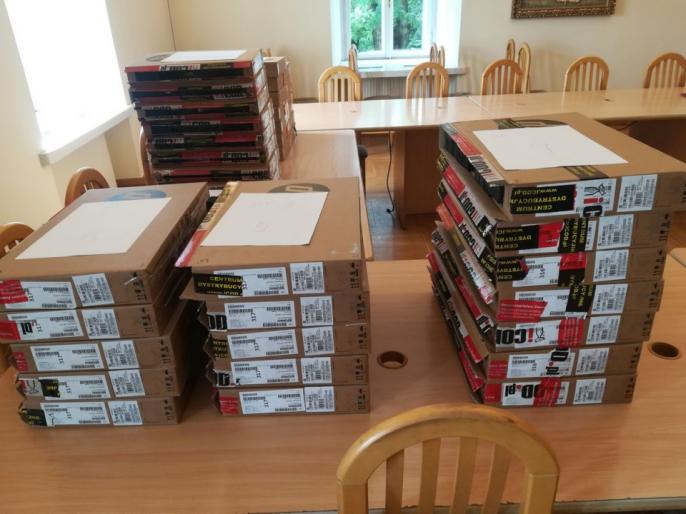 Laptopy z projektu ZDALNA SZKOŁA trafiły do kolskich szkół