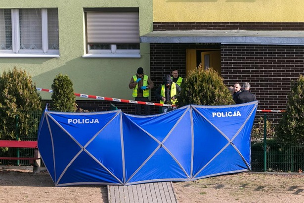 Policjant, który zastrzelił 21-latka wciąż nie został przesłuchany. Ojciec chłopaka twierdzi, że policja go