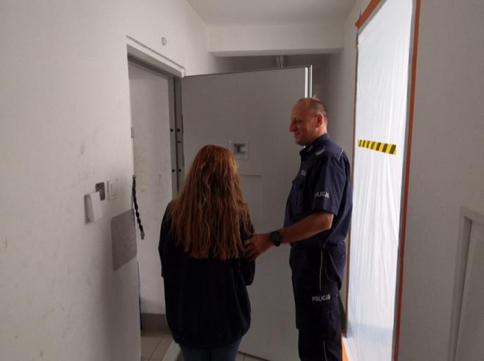 OSZUSTKA, KTÓRA CHCIAŁA WYŁUDZIĆ 40 000 ZŁ. ZOSTAŁA ZATRZYMANA