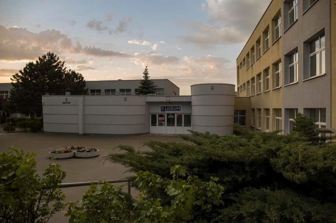 Dezynfekcja budynku II LO w Koninie