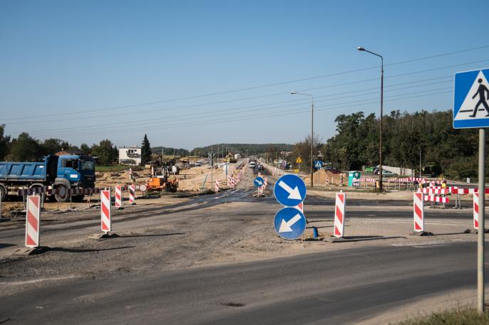 Ruszyła budowa ronda u zbiegu Paderewskiego i Kleczewskiej.