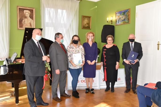 Laureaci stypendiów Starosty Konińskiego