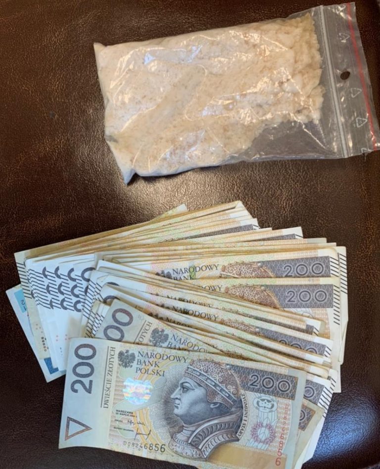 Czterech mężczyzn zatrzymanych za narkotyki w Rawiczu