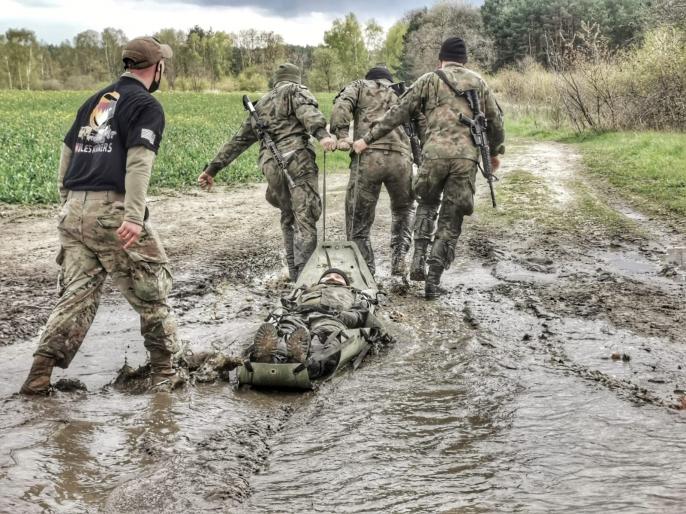 Amerykańscy i polscy żołnierze walczyli o ostrogi