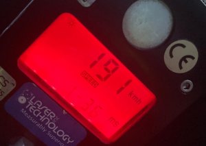 27-latek pędził 191 km/h w terenie zabudowanym!