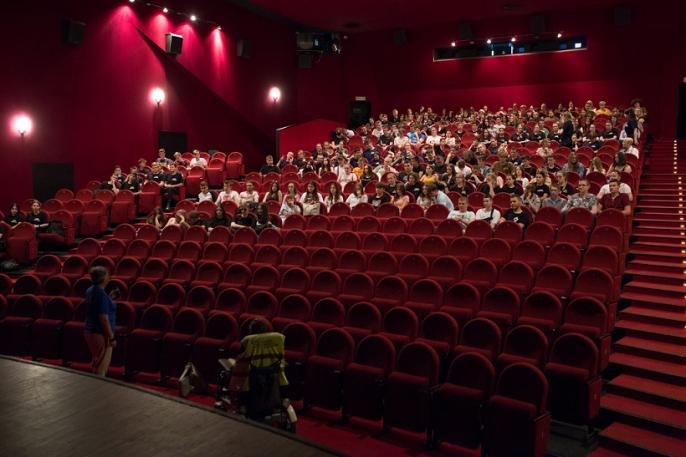 Amatorzy? A może Artyści przez duże A?