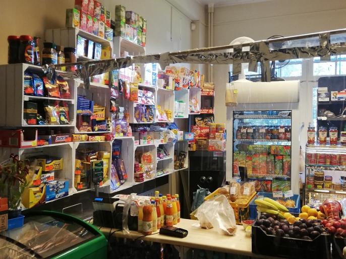 Piloci wycieczek, właściciele sklepików szkolnych – ostatnie dni na złożenie wniosku o zwolnienie ze składek