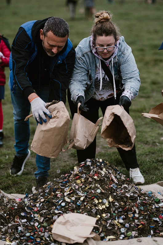 Posprzątali plażę nad Wartą i zebrali ponad 50 000 niedopałków