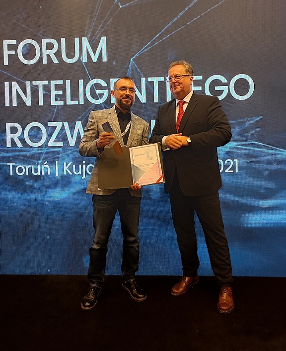 Projekt eDWIN nagrodzony na Forum Inteligentnego Rozwoju!