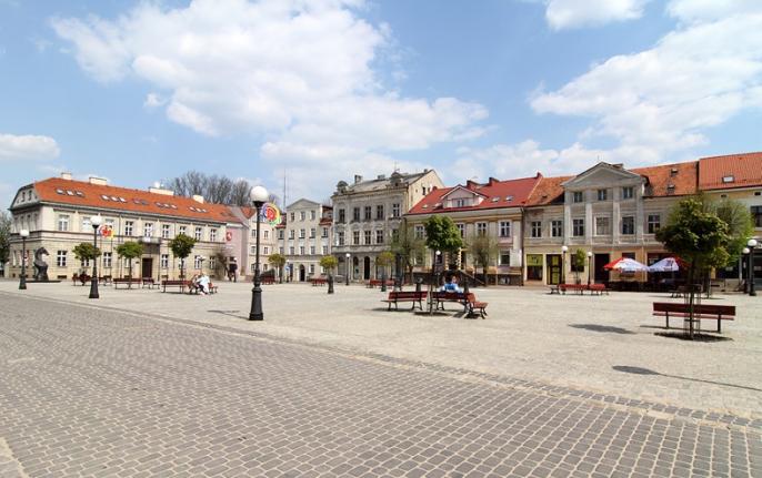 Od jutra ogródki na rynku i wyłączona z ruchu część placu Wolności