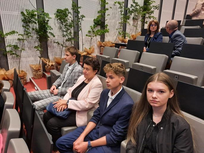 Pomysł na ochronę środowiska… i wyróżnienie dla ósmoklasistów