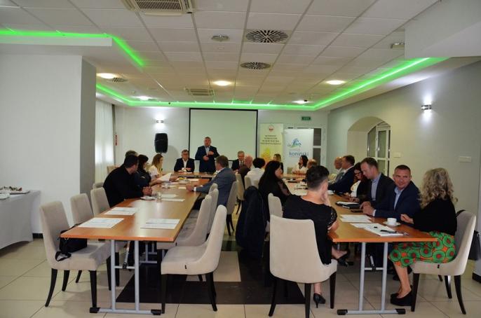 Z Konwentu Powiatów Województwa Wielkopolskiego w Mikorzynie