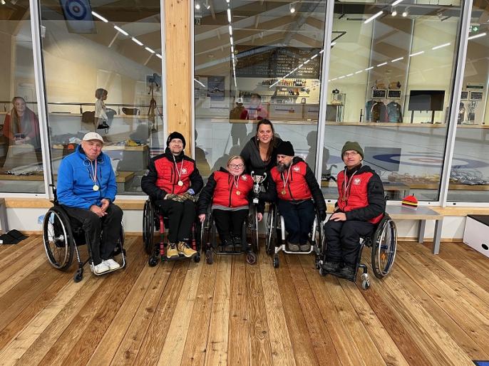 Szachy na lodzie – curling