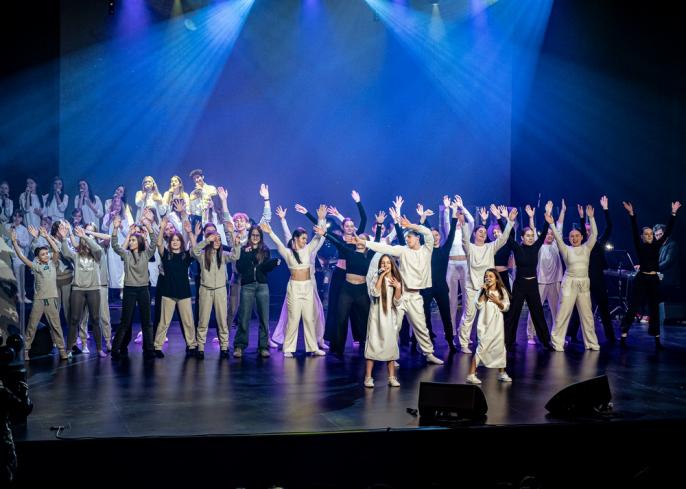 GRA W ŻYCIE – widowisko muzyczno – teatralne w Młodzieżowym Domu Kultury