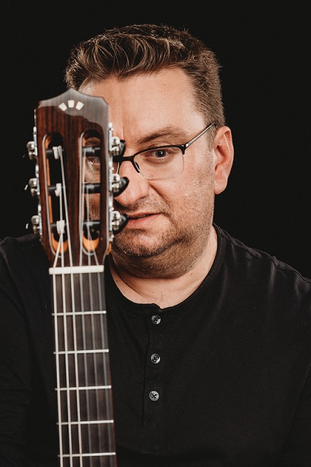 Nowy termin koncertu Tomka Wachnowskiego