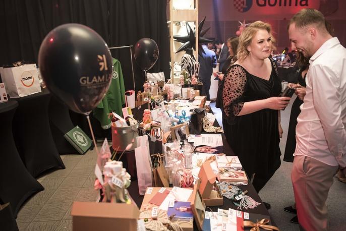 Bal Marzeń Fundacji PODAJ DALEJ, czyli jak połączyć dobrą zabawę z pomaganiem!