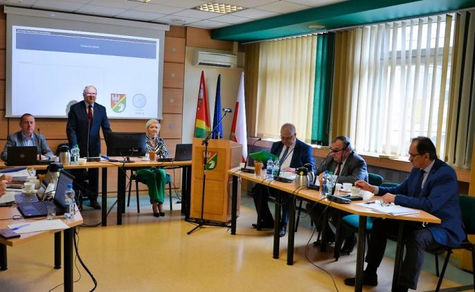 Z XLI sesji Rady Powiatu Konińskiego