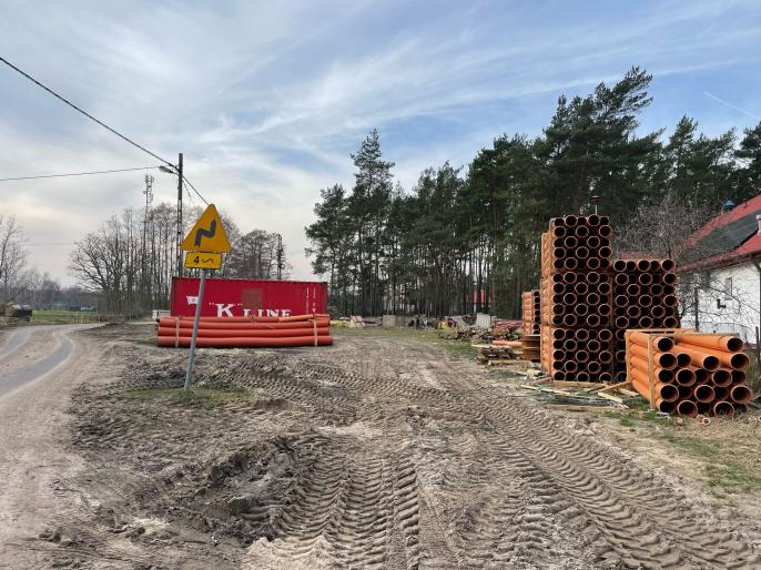 Postęp Budowy Wodociągu i Kanalizacji Sanitarnej w Kowalewku